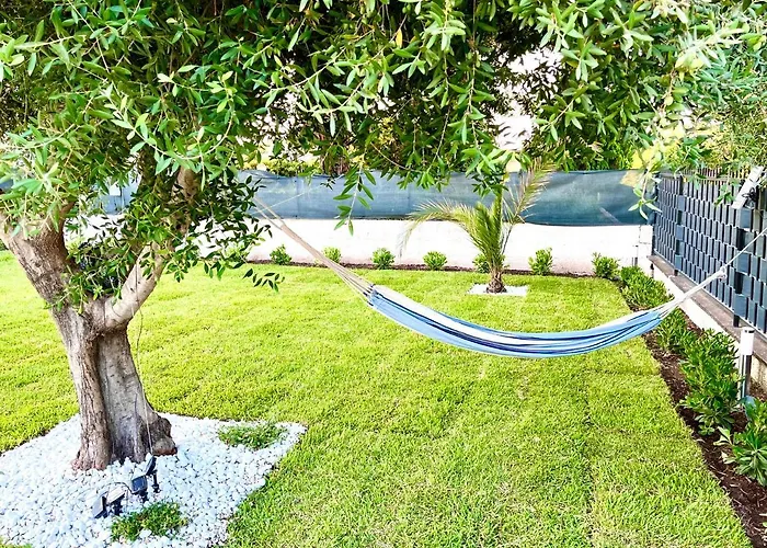 Blu Silence Cottage
